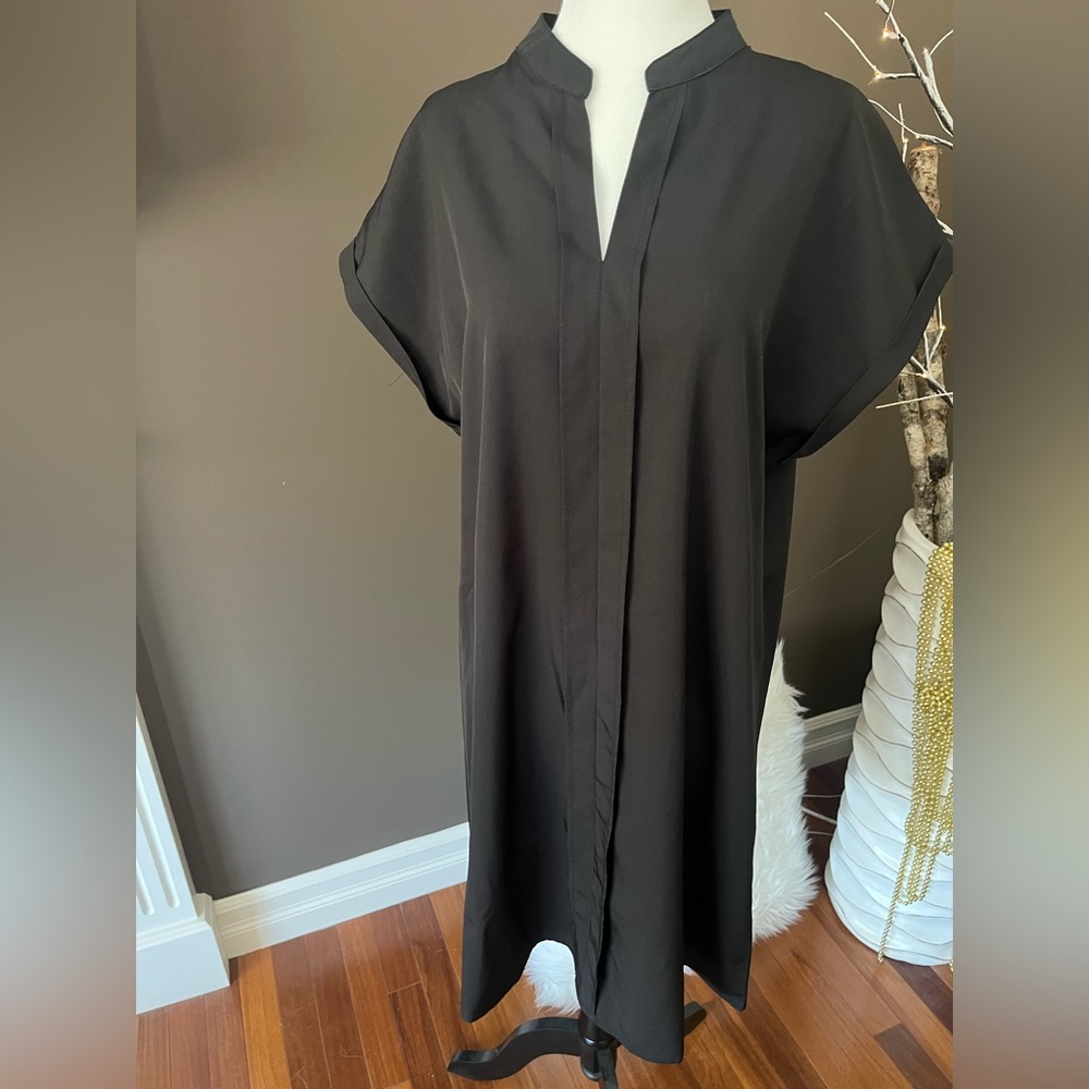 Elegant Black Women's Shift Dress